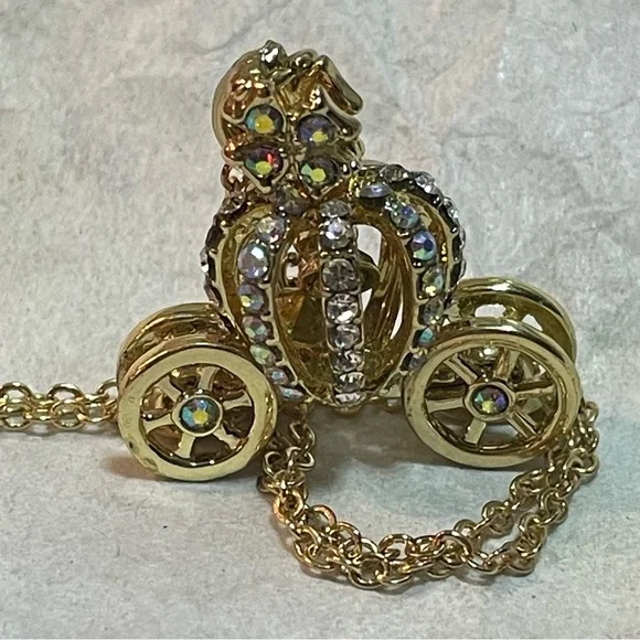 Coach Carriage Necklace w/ Spinning Wheels, Crystal Pendant! Fairytale Necklace - Picture 8 of 10